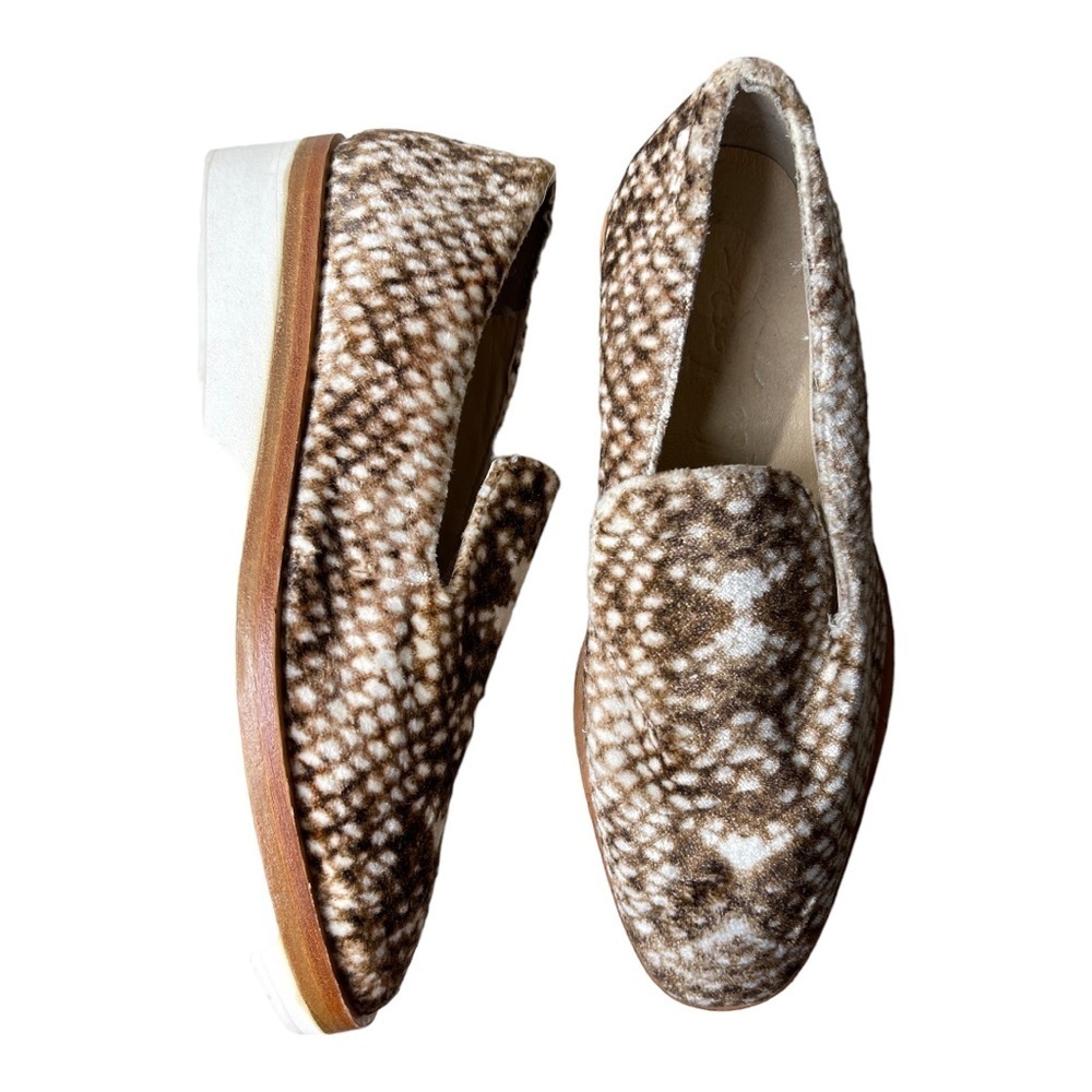 Free People Velvety Snakeskin print Loafers Euro 36